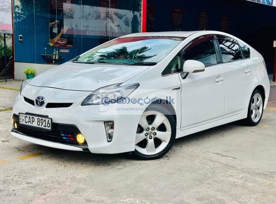 Toyota prius G touring