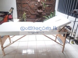 MASSAGE THERAPY TATOO PORTABLE BEDS