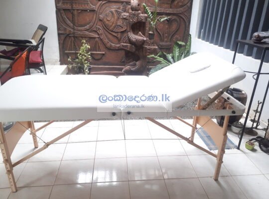 MASSAGE THERAPY TATOO PORTABLE BEDS