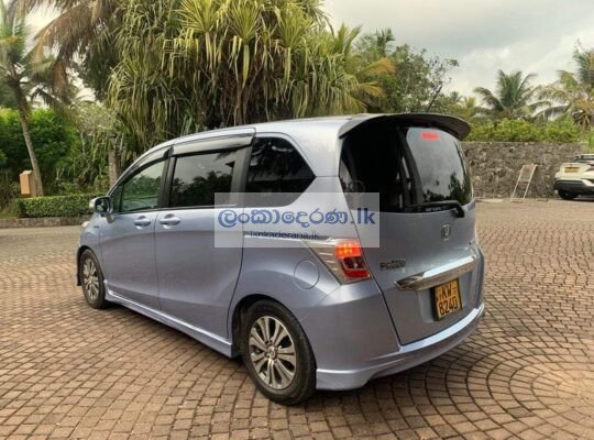 Honda freed