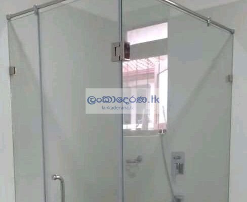 Tempered glass shower cubicles