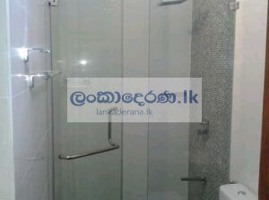 Tempered glass shower cubicles