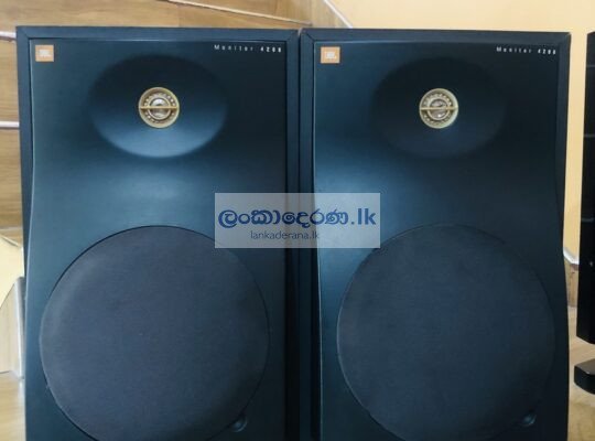 JBL Monitor Series Bookshelf Speaker