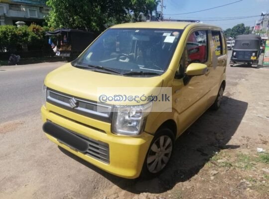 RENT A CAR SUZUKI WAGON R