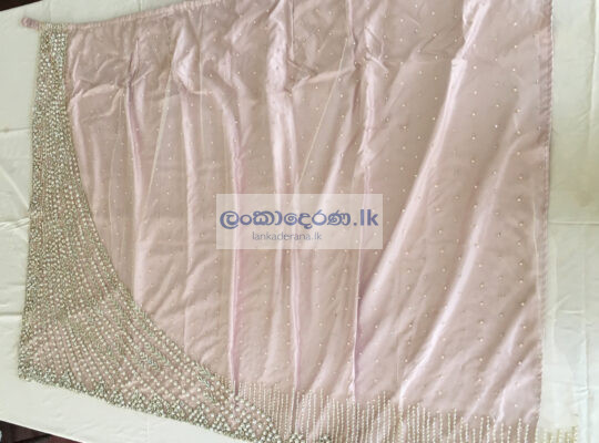 Kandyan Saree (Bridal Osari) – මංගල ඔසරියක්