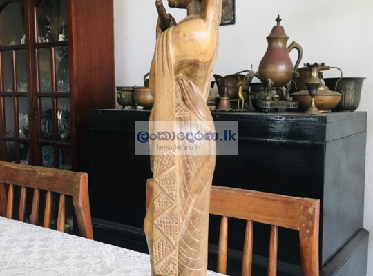 Wooden Krishna Statue (ක්‍රිෂ්ණා පිළිමය)