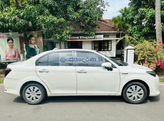 Rent a car Axio Hybrid