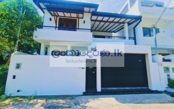 Brand New 2 Storied House for Sale, Athurugiraiya