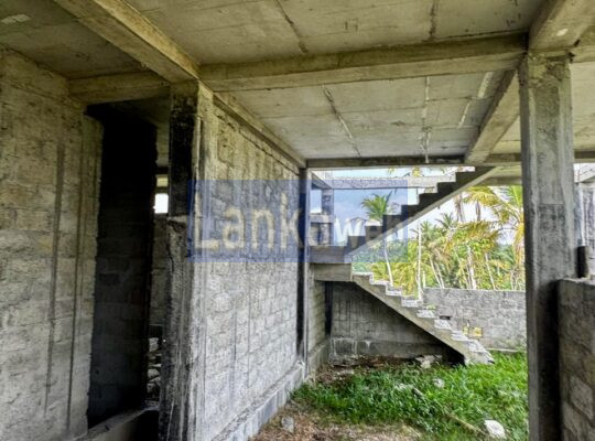 Prime Lands සමාගමට අයිති පර්චස් 10.30 ක ඉඩම