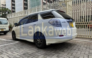 Honda Fit Shuttle GP2 2012