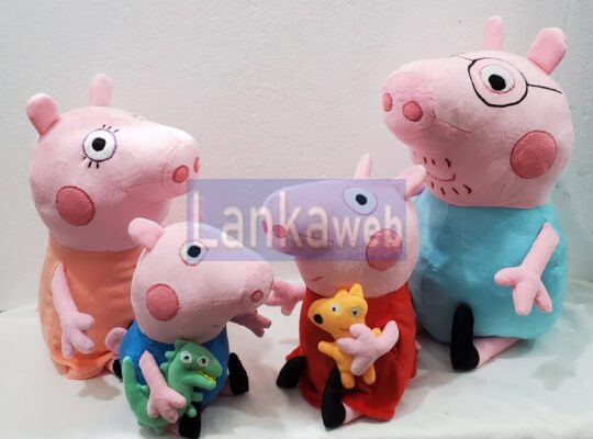 HANDMADE CHARACTER SOFT TOYS PEPPA PIG FAMILY